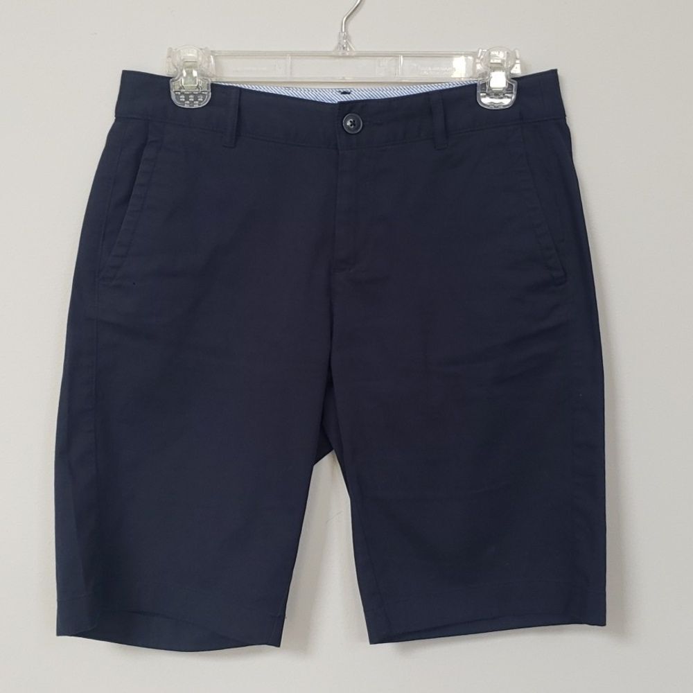 L.L. Bean Favorite Fit Shorts Womens 4 Navy Blue Bermuda Tailored Classic Summer